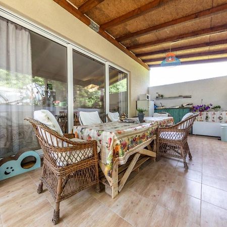 Apartments Olivija Budva Exterior photo
